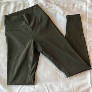 Sz 4 Lululemon Wunder Under Dark Green Leggings